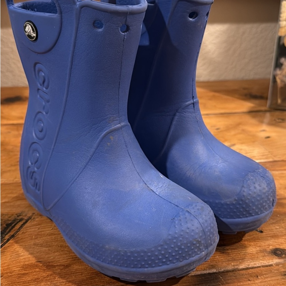 CROCS Kids Vibrant Blue Rain Boots